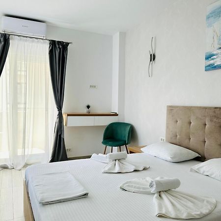 Victory Luxury Apartments Eforie Nord Buitenkant foto