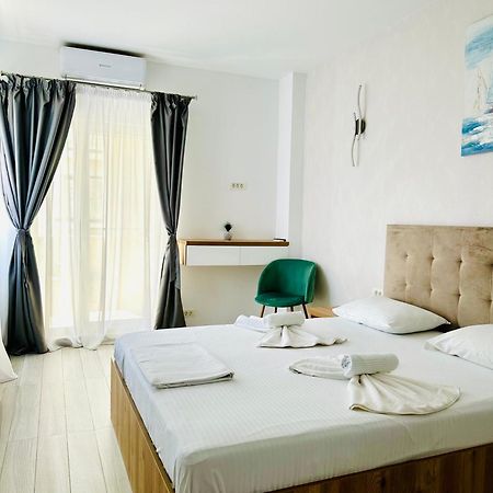 Victory Luxury Apartments Eforie Nord Buitenkant foto